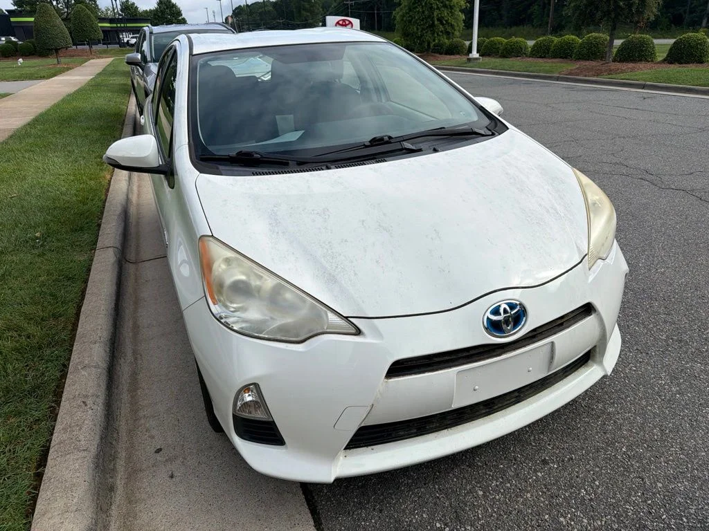 Used 2012 Blue Toyota Two image 15