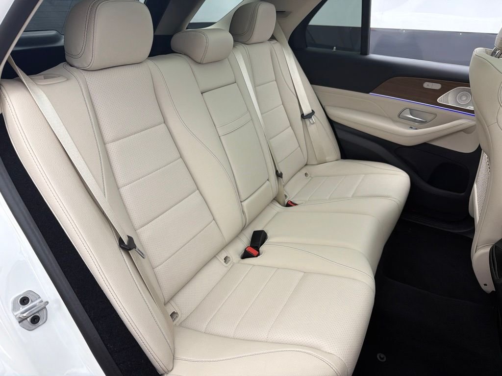 Used 2024  Mercedes-Benz GLE 450 image 24