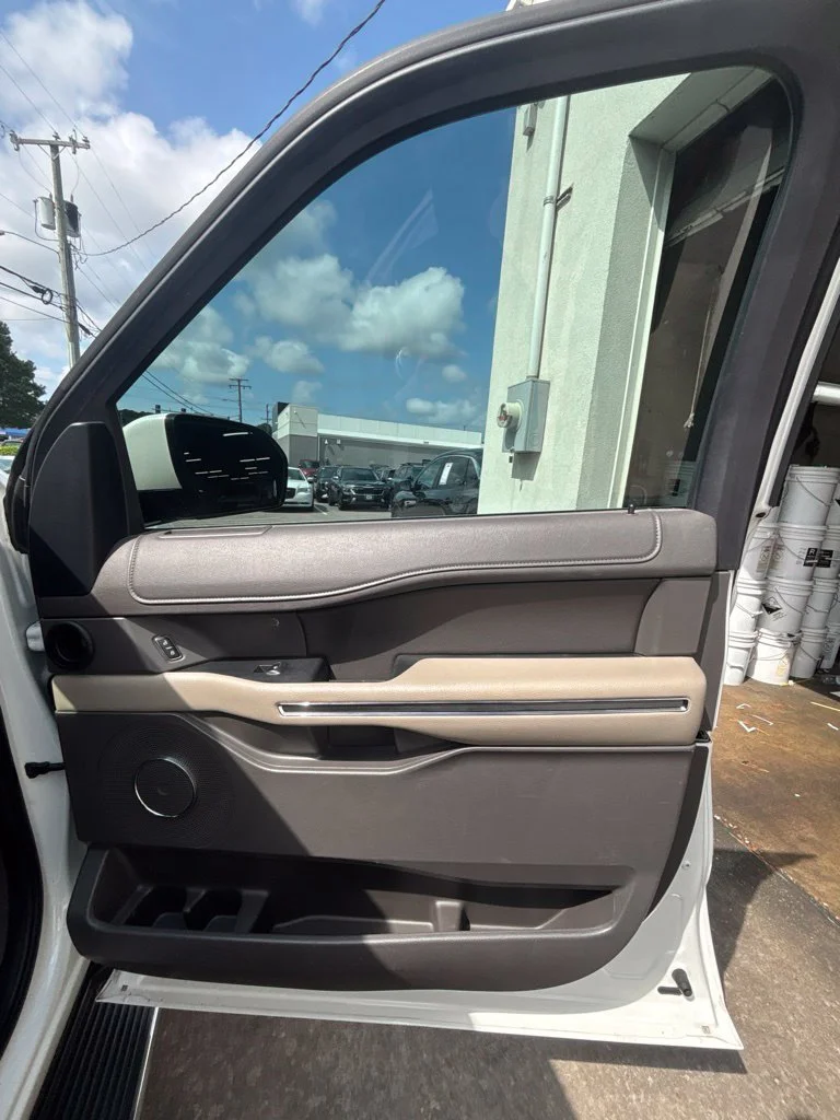 Used 2020 White Ford XLT image 25