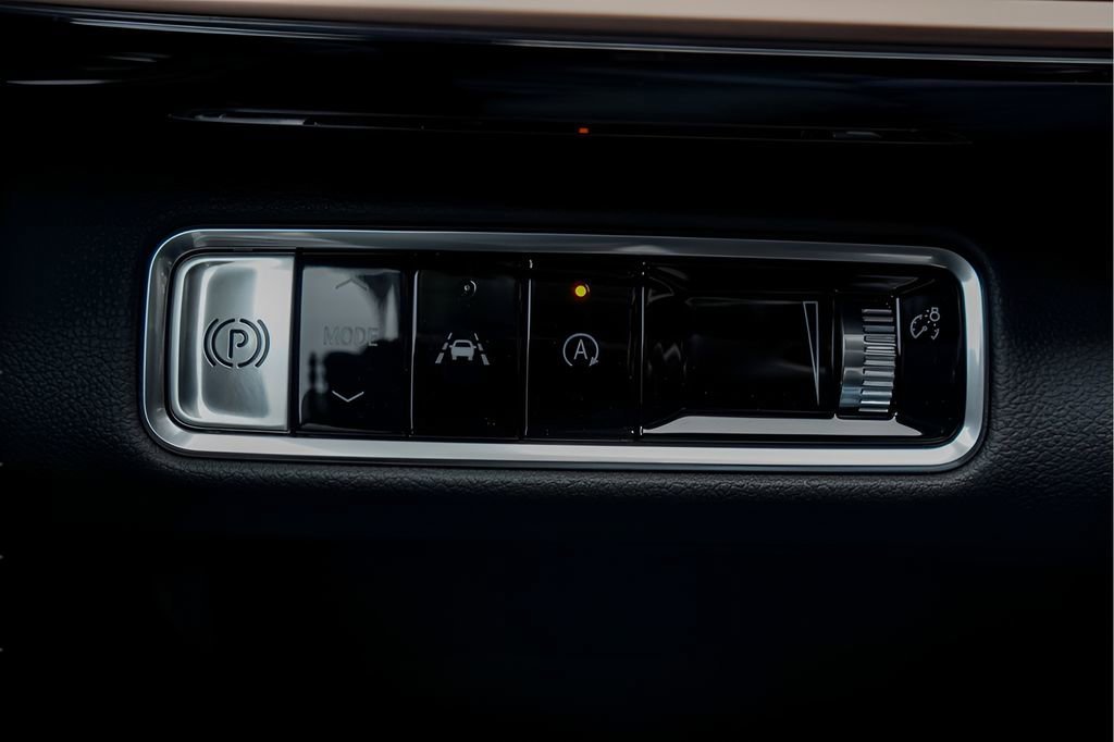 New 2026 Moonstone Gray Metallic Buick Sport Touring image 15