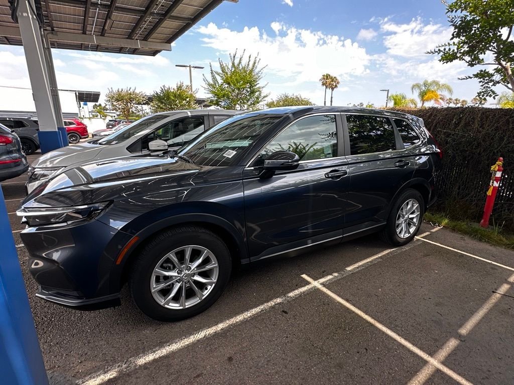 Used 2023 Gray Honda EX image 15