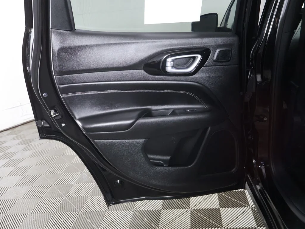 Used 2023 Black Jeep High Altitude image 26