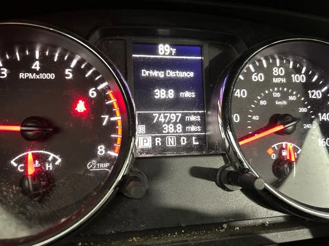 Used 2014 Black Nissan S image 10