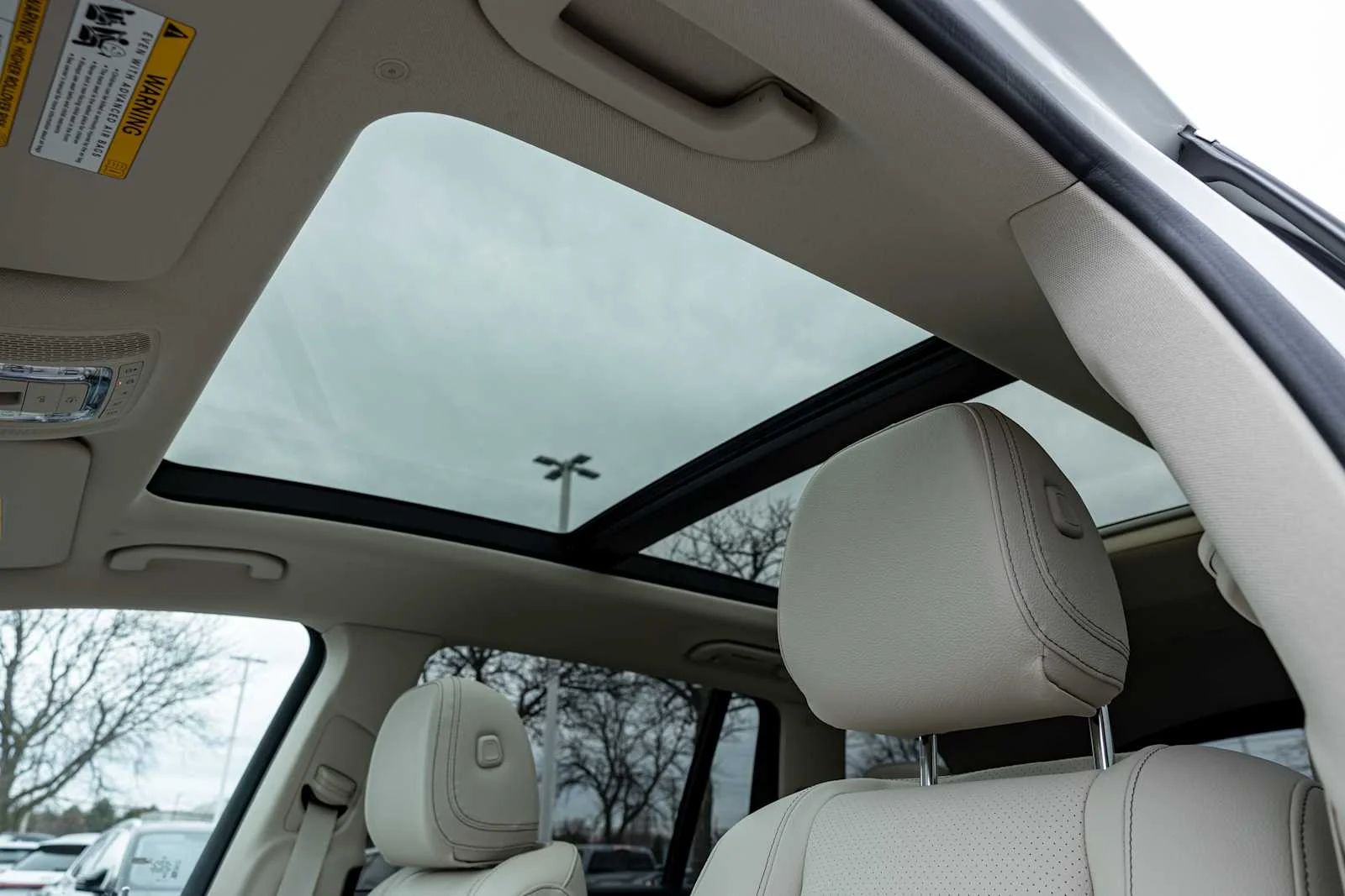 New 2026 Polar White Mercedes-Benz GLS 450 image 24