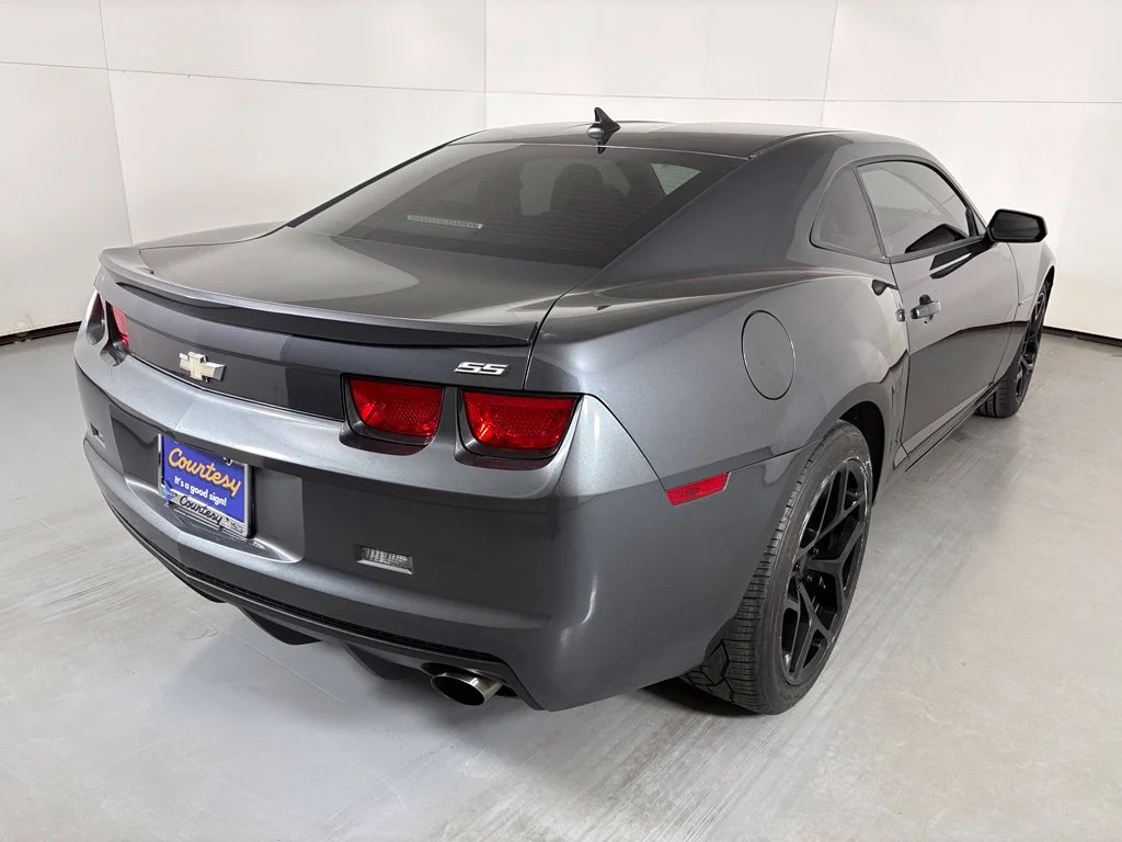 Used 2011 Gray Chevrolet SS image 8