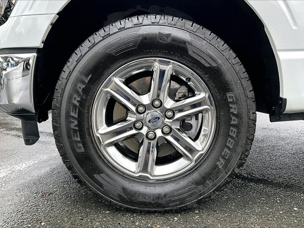 Used 2024 White Ford XLT image 9