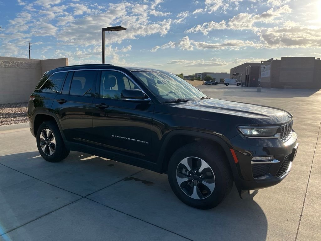 Certified Used 2024 Black Jeep 4xe image 5