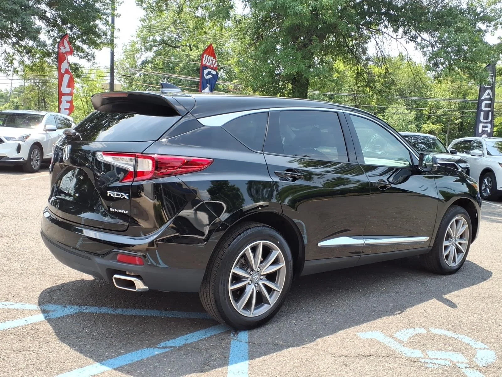 Used 2024 Majestic Black Pearl Acura SH-AWD TECH image 4