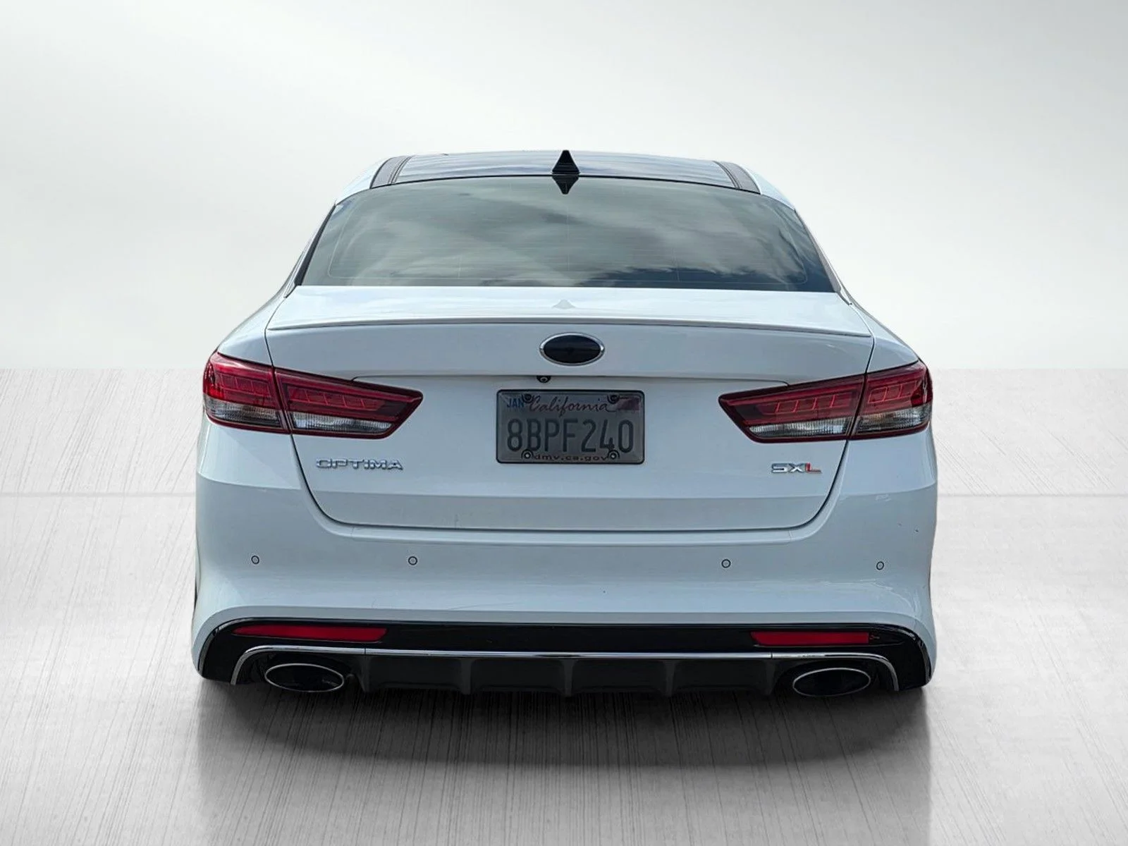 Used 2018 Snow White Pearl Kia SX image 6