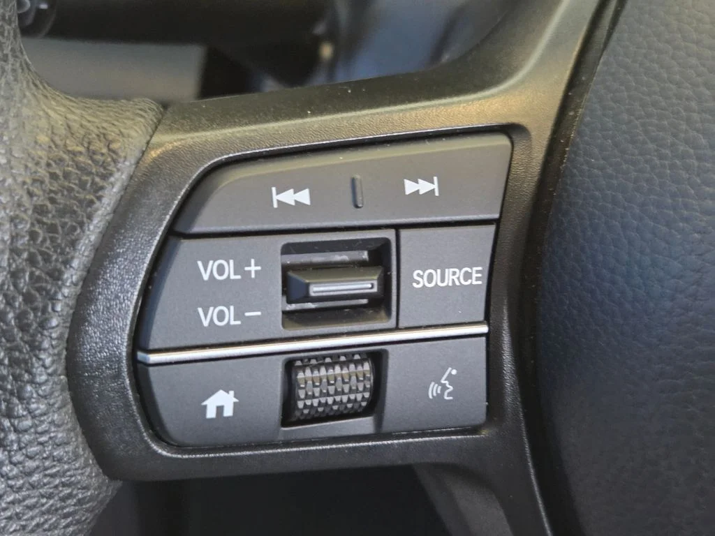 2025 Honda CR-V EX - Photo 34