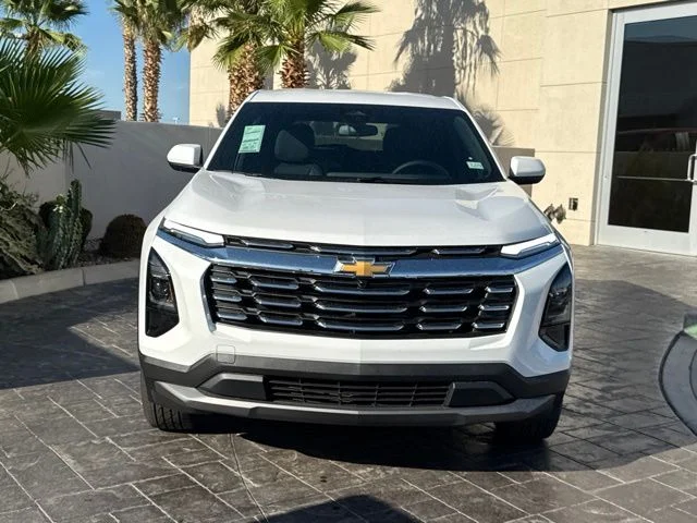New 2027 White Chevrolet LT image 2
