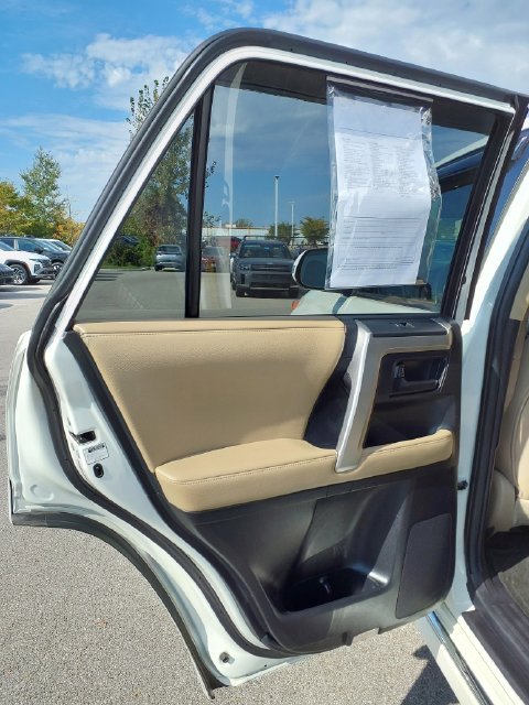 Used 2012 Blizzard Pearl Toyota Limited image 19