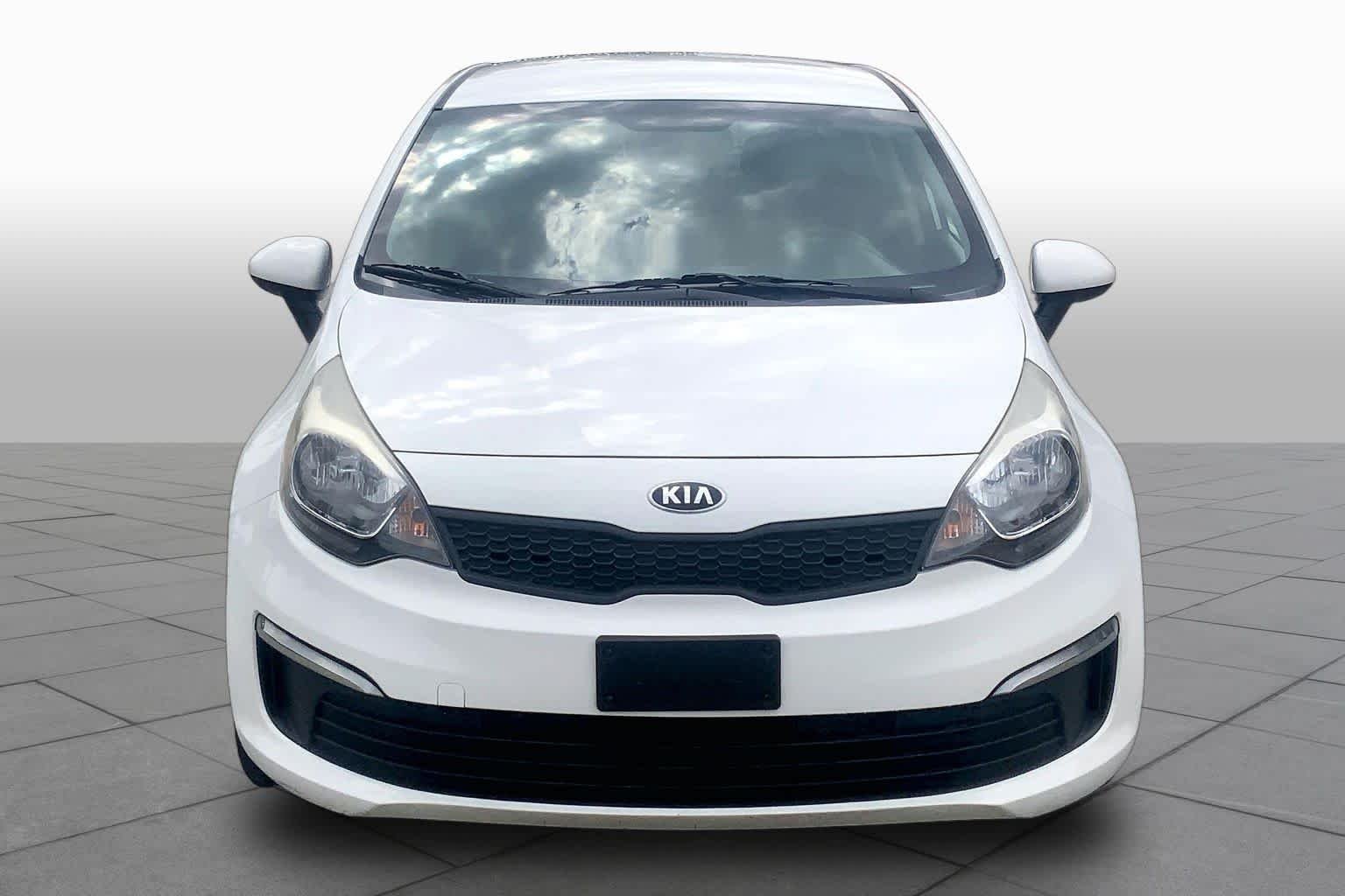 Pre-Owned 2016 Kia Rio LX