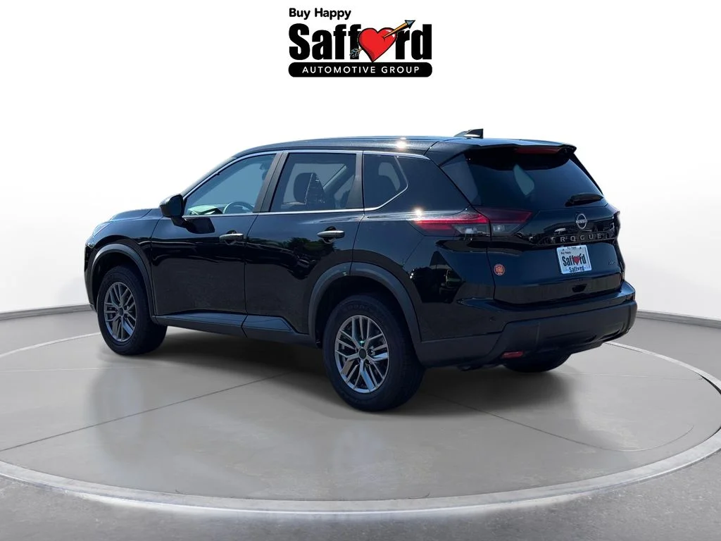 Used 2024 Black Nissan S image 5