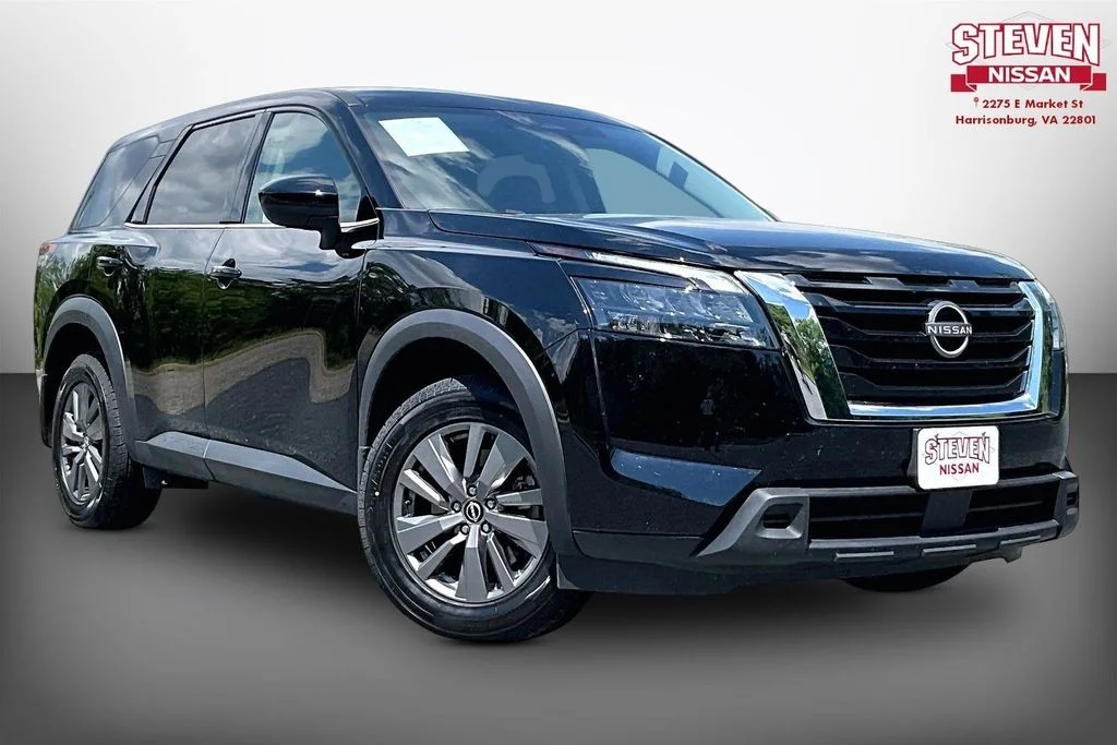 2024 Nissan Pathfinder S 4WD's photo