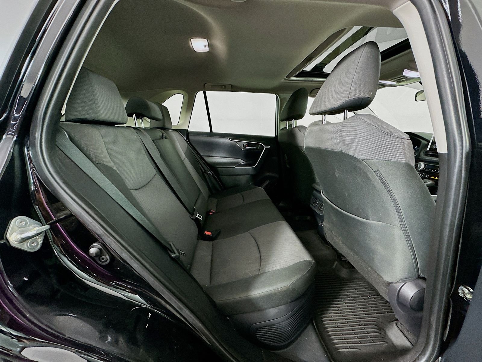 Used 2025 Midnight Black Metallic Toyota XLE image 28