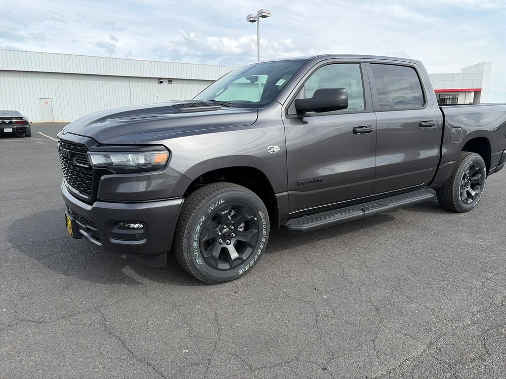2026 RAM 1500 Express 4x4 Crew Cab 5'7's photo