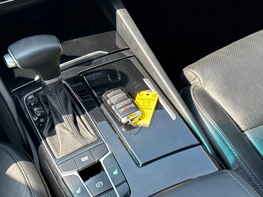 Used 2019 Gray Kia Technology image 25