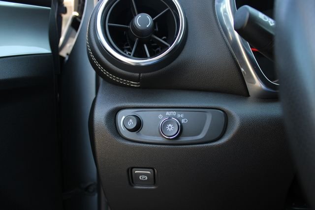 Used 2023 Gray Chevrolet LT image 13