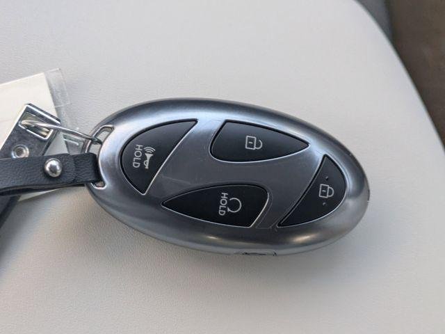 New 2026 White Hyundai SEL Sport image 32