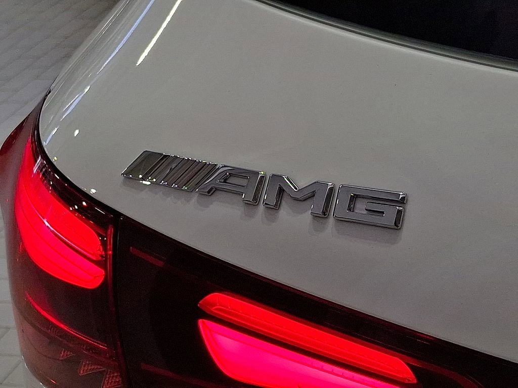 New 2026 Polar White Mercedes-Benz GLA 35 AMG® image 61