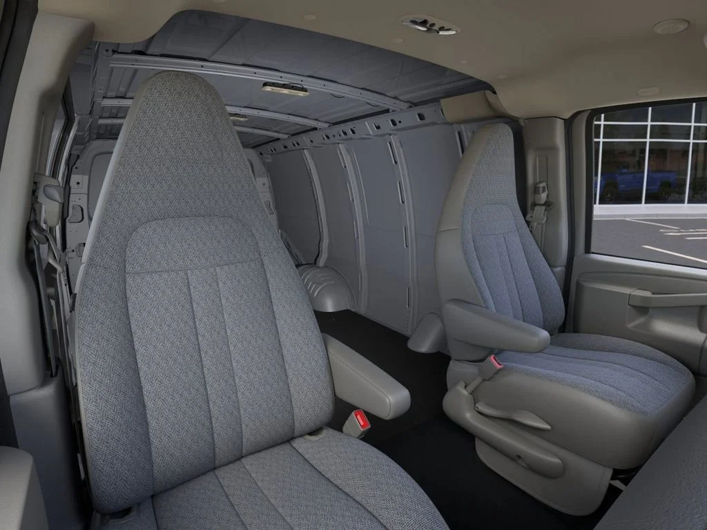 2025 Chevrolet Express Cargo Work Van - Photo 17