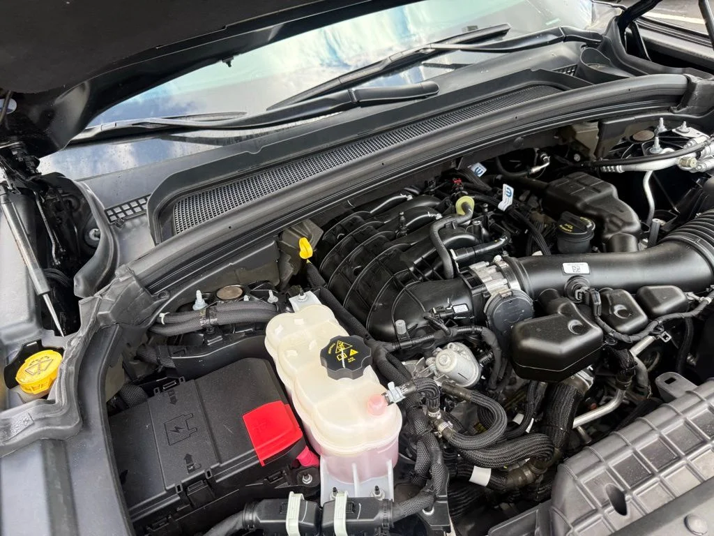Used 2023 Black Jeep Limited image 63