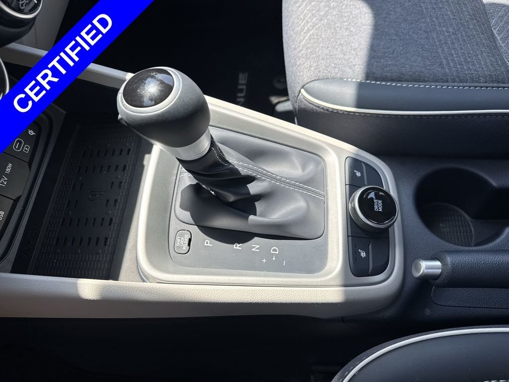 Certified Used 2025 White Hyundai Limited image 22