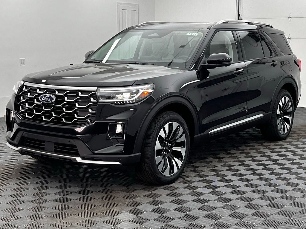 New 2026 Black Ford Platinum image 2