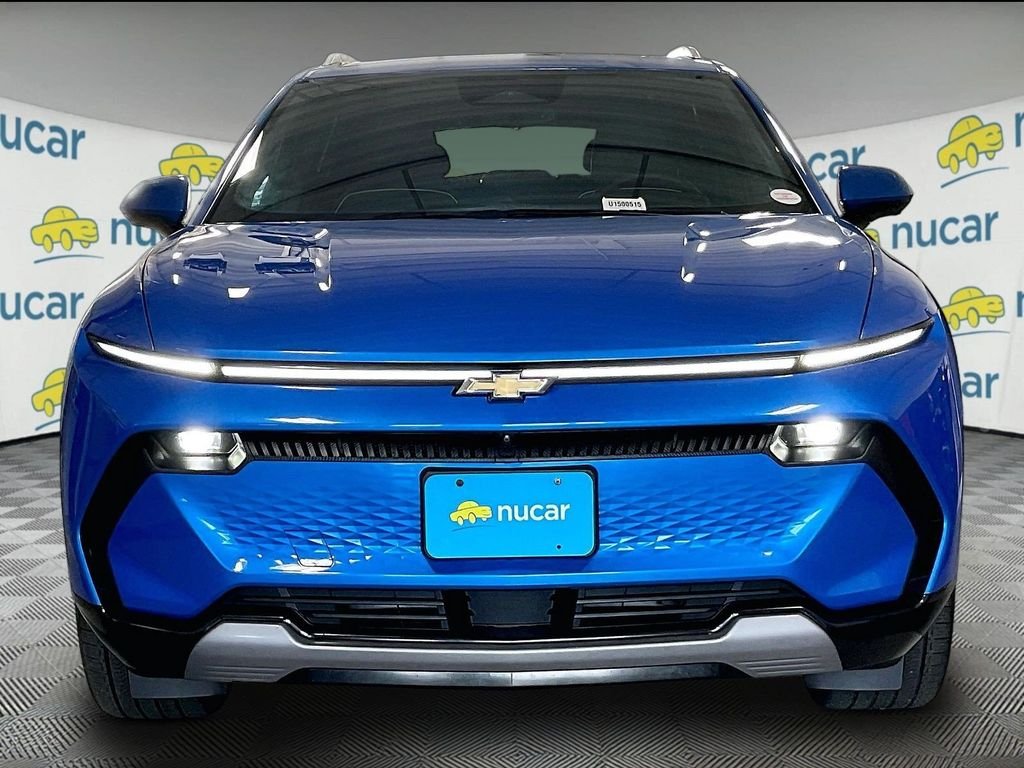 Used 2024 Blue Chevrolet LT image 2