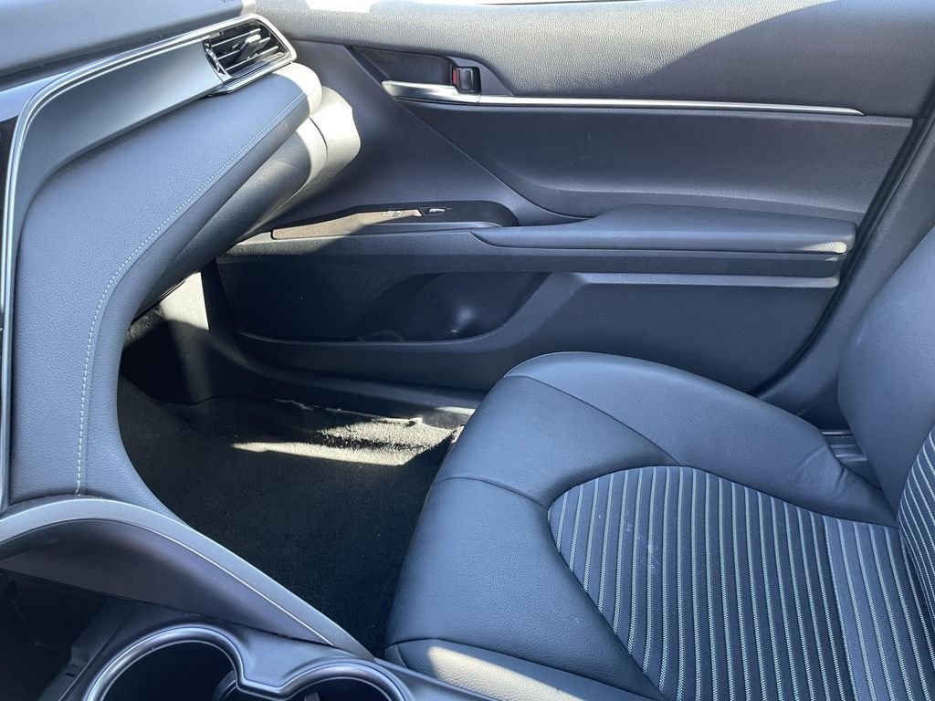 2024 Toyota Camry SE - Photo 21