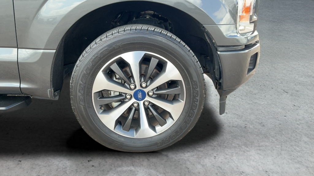 Used 2020 Gray Ford XL image 24