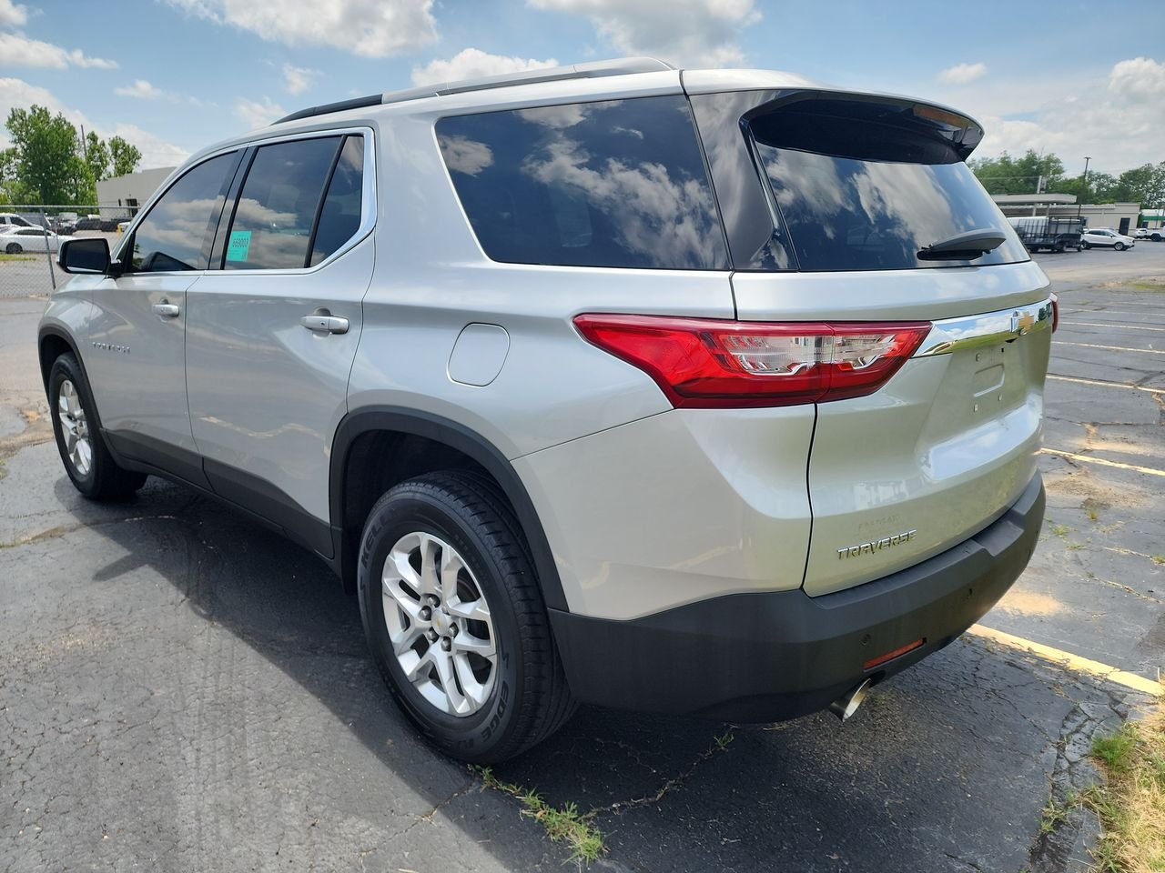 Used 2018 Silver Ice Metallic Chevrolet LT Cloth image 3