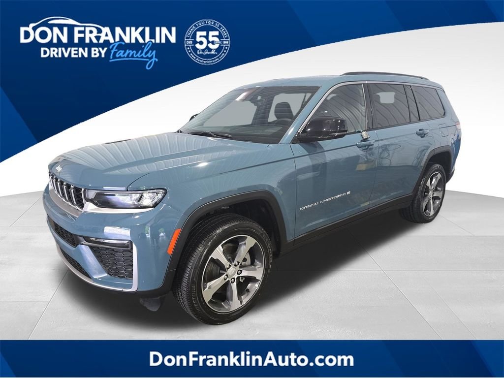 New 2026 Steel Blue Exterior Paint Jeep Limited image 1