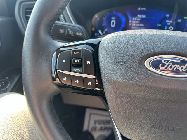 Used 2022 Blue Silver Metallic Ford SEL image 51