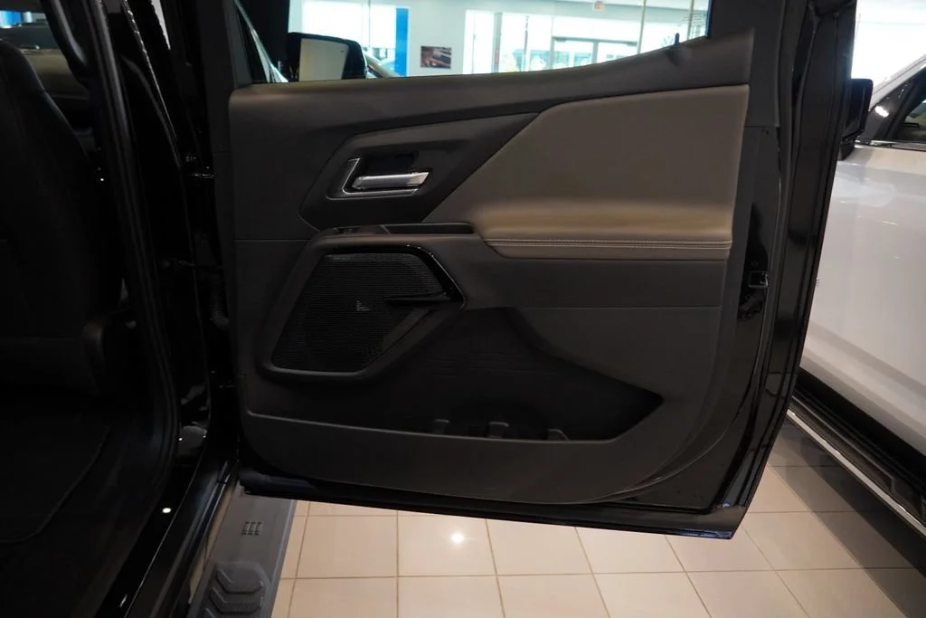 2026 Chevrolet Silverado EV Trail Boss - Photo 25