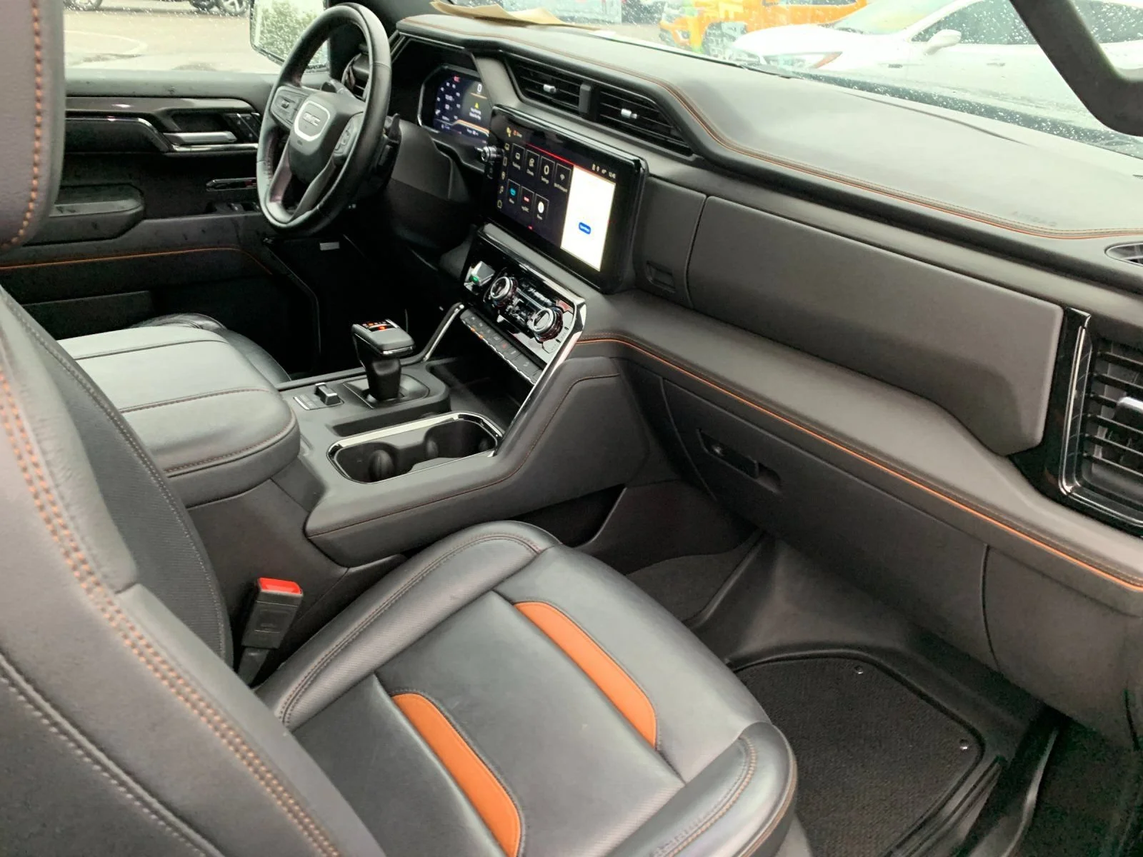 Used 2024 Onyx Black GMC AT4 image 17