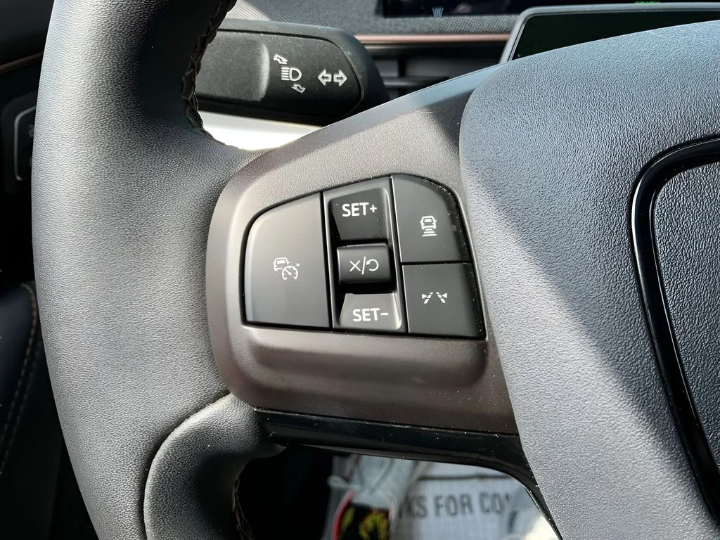 Used 2023 White Ford GT image 38