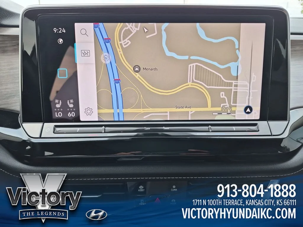 Used 2024 Silver Volkswagen 2.0T SEL image 19
