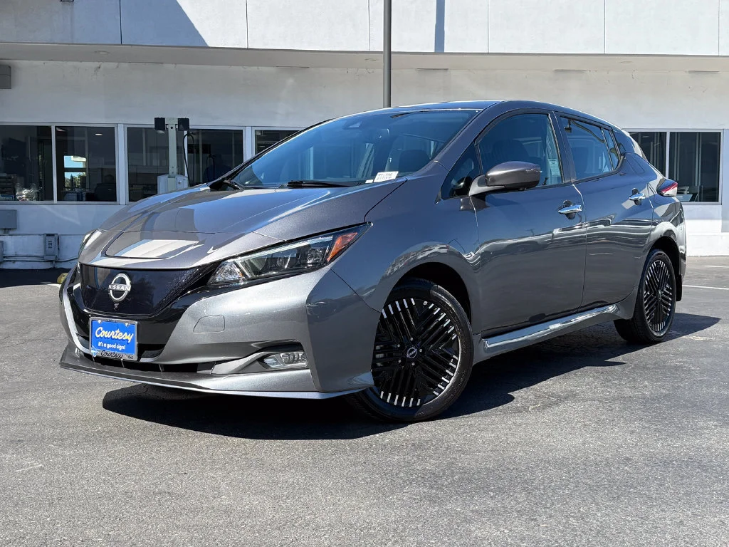 Used 2024 Gray Nissan SV PLUS image 2