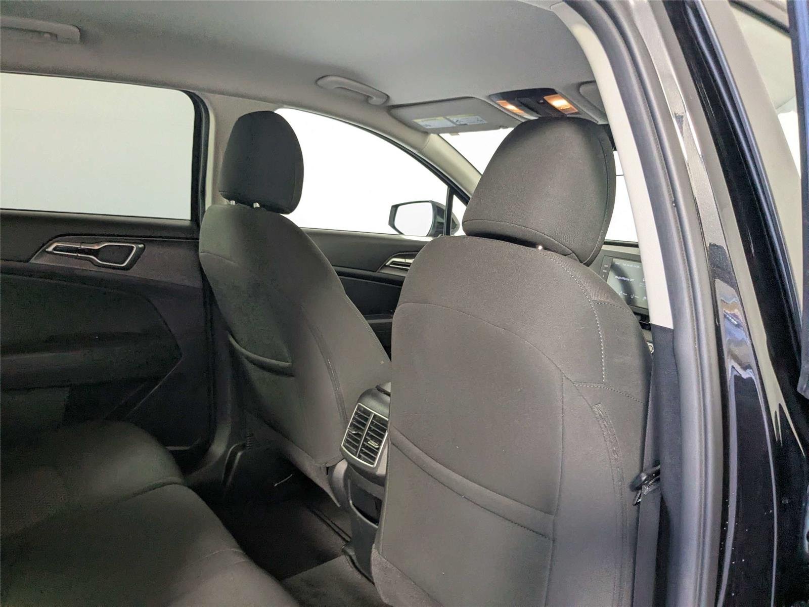 Used 2024 Fusion Black Kia LX image 28