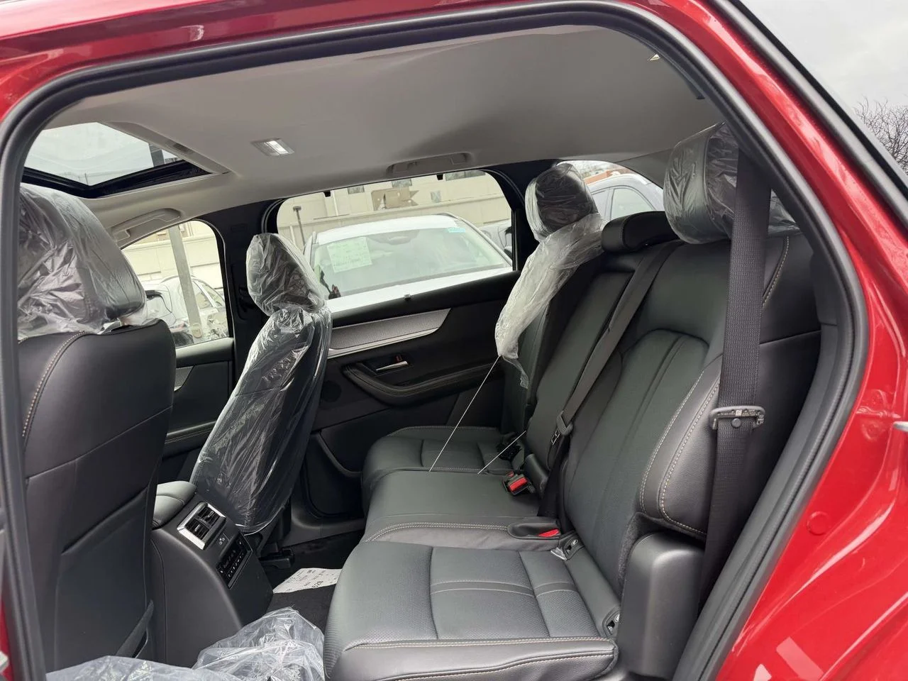 2026 Mazda CX-90 Preferred Package - Photo 7
