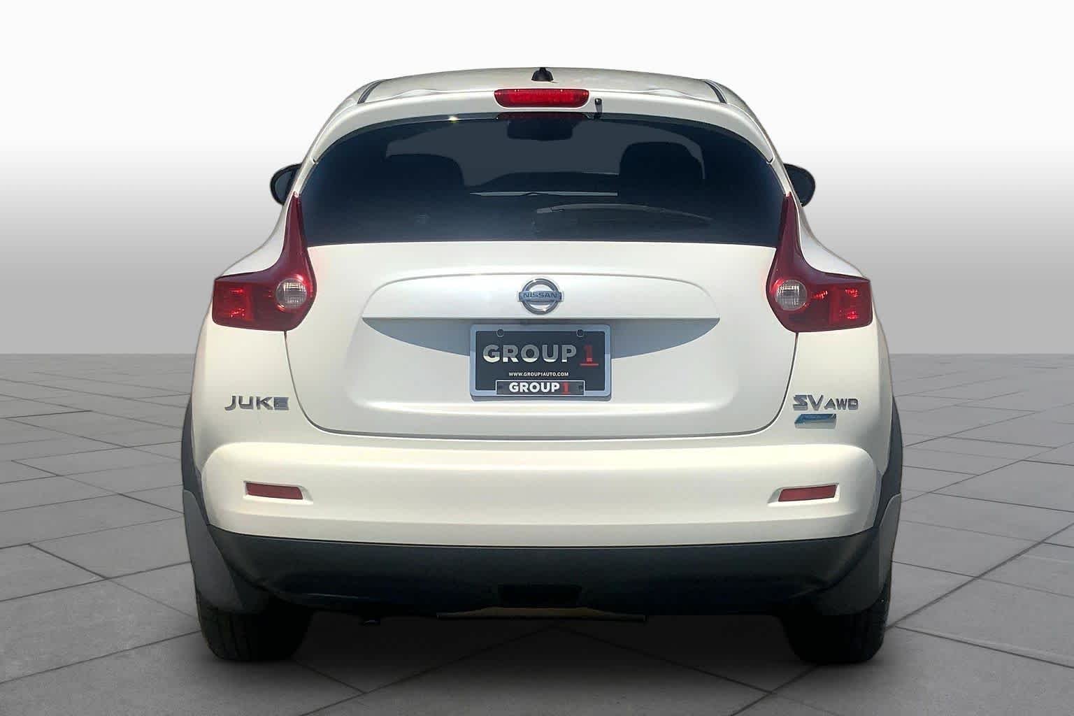Pre-Owned 2013 Nissan JUKE SV