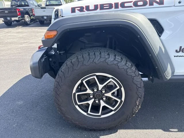 Used 2025 White Jeep Rubicon image 20
