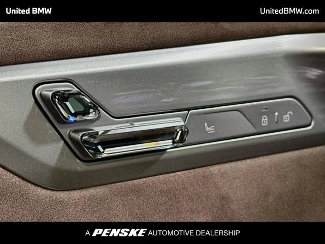 New 2027 Mineral White Metallic BMW X5 40 image 11