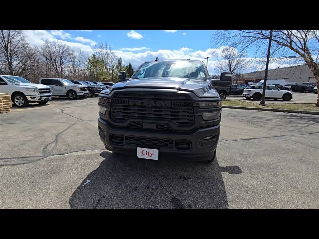 New 2026 Granite Crystal Metallic Clear-Coat Exterior Paint RAM Tradesman image 3