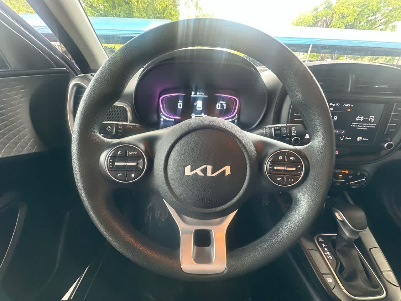 Used 2025 Steel Gray Kia LX image 15