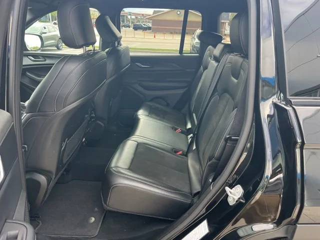 Used 2025 Black Jeep Altitude image 24