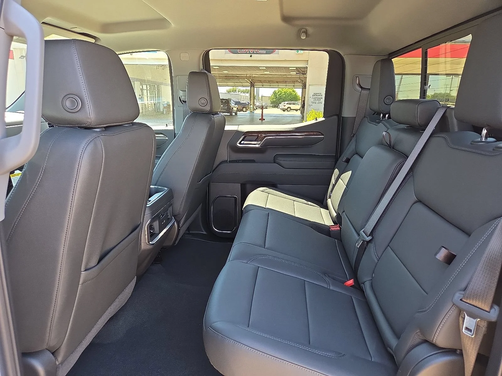 2026 GMC Sierra 1500 Elevation - Photo 10