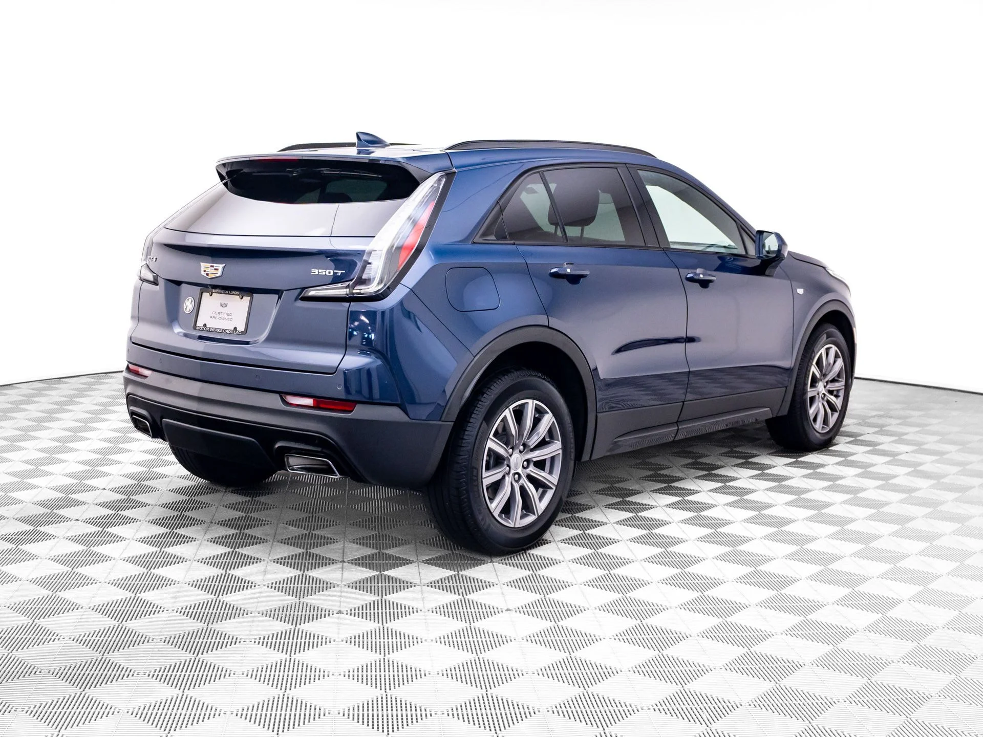 Used 2020 Blue Cadillac Sport image 5